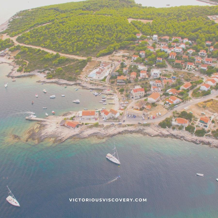 The Sea House Apartments Vis Buitenkant foto