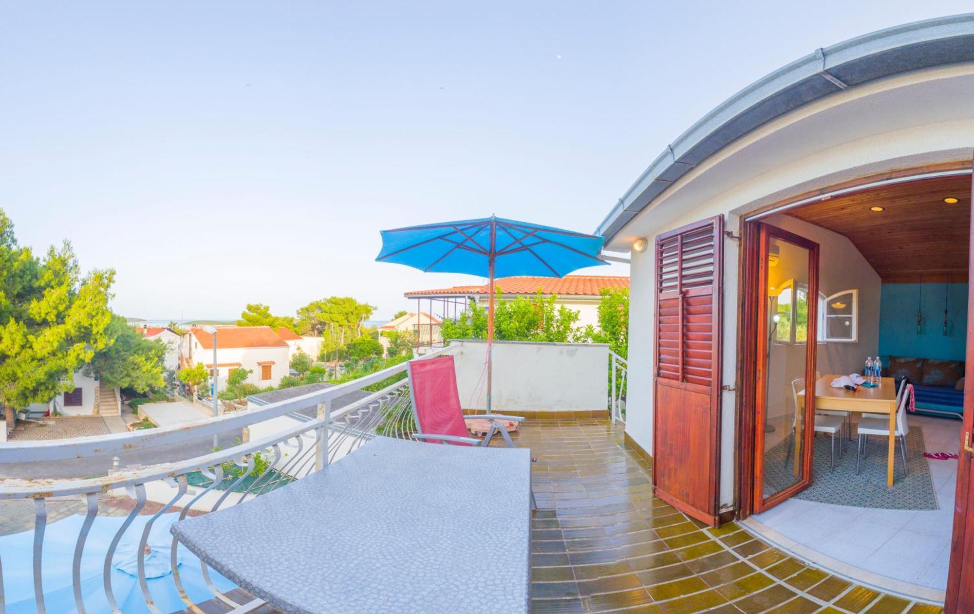 The Sea House Apartments Vis Kamer foto