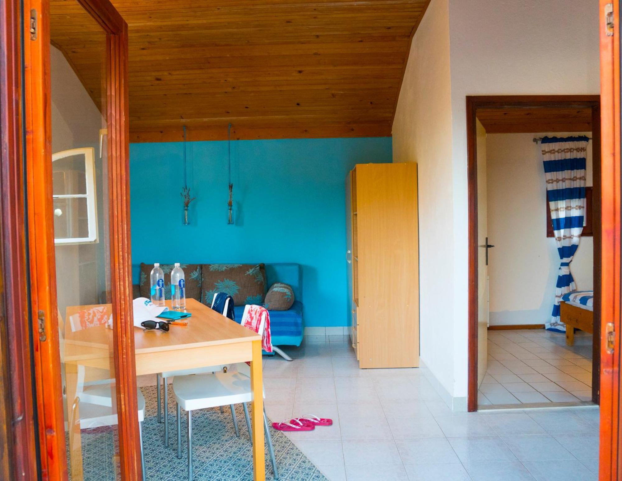 The Sea House Apartments Vis Kamer foto