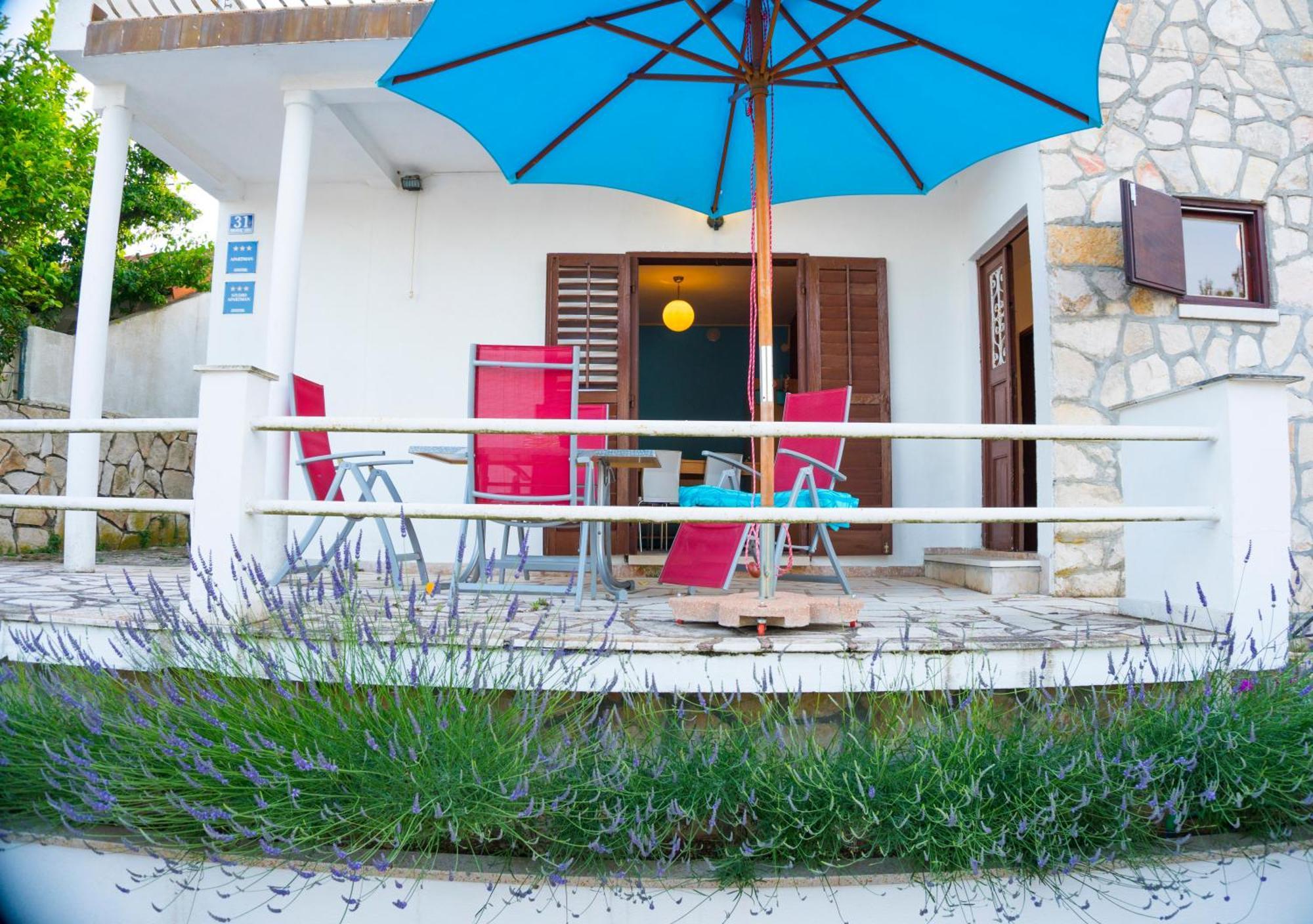 The Sea House Apartments Vis Kamer foto