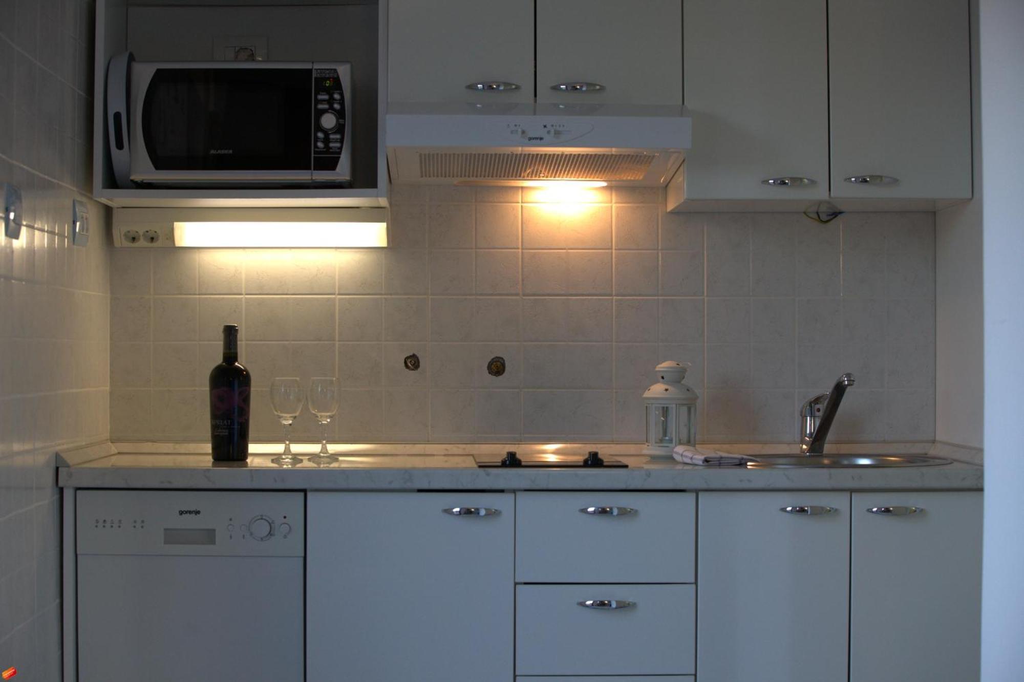 The Sea House Apartments Vis Kamer foto